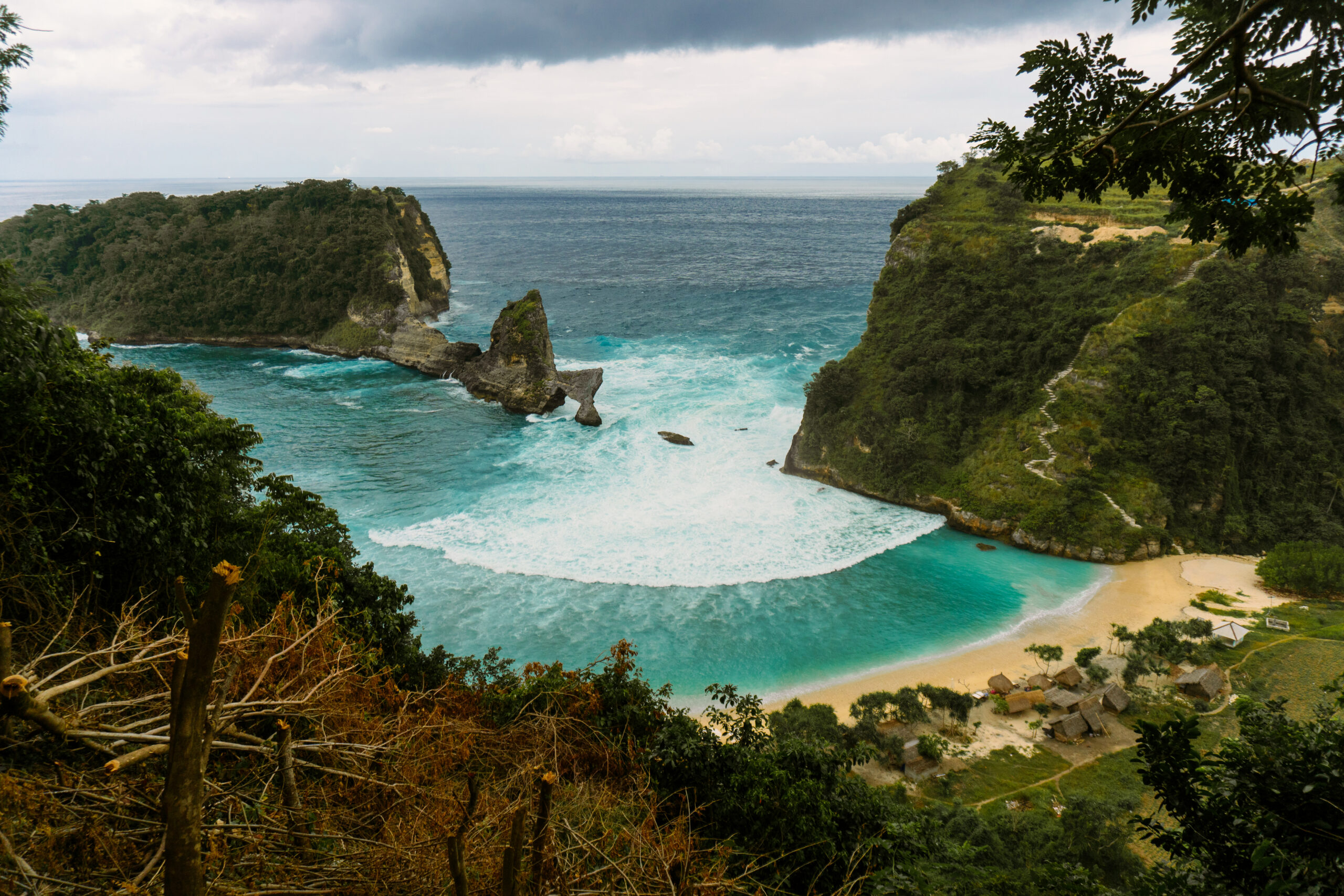 indonesia-nusa-penida-natural-views-ocean